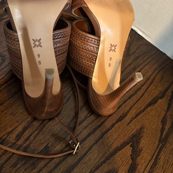 BCBGENERATION Karli Dress Sandals Women's Shoes In Caramel SZ: 9 - Picture 15 of 16